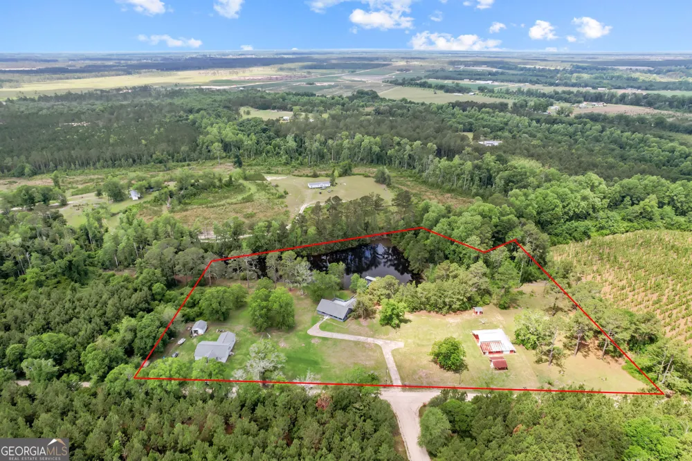 136 Panda PL Alma, GA 31510