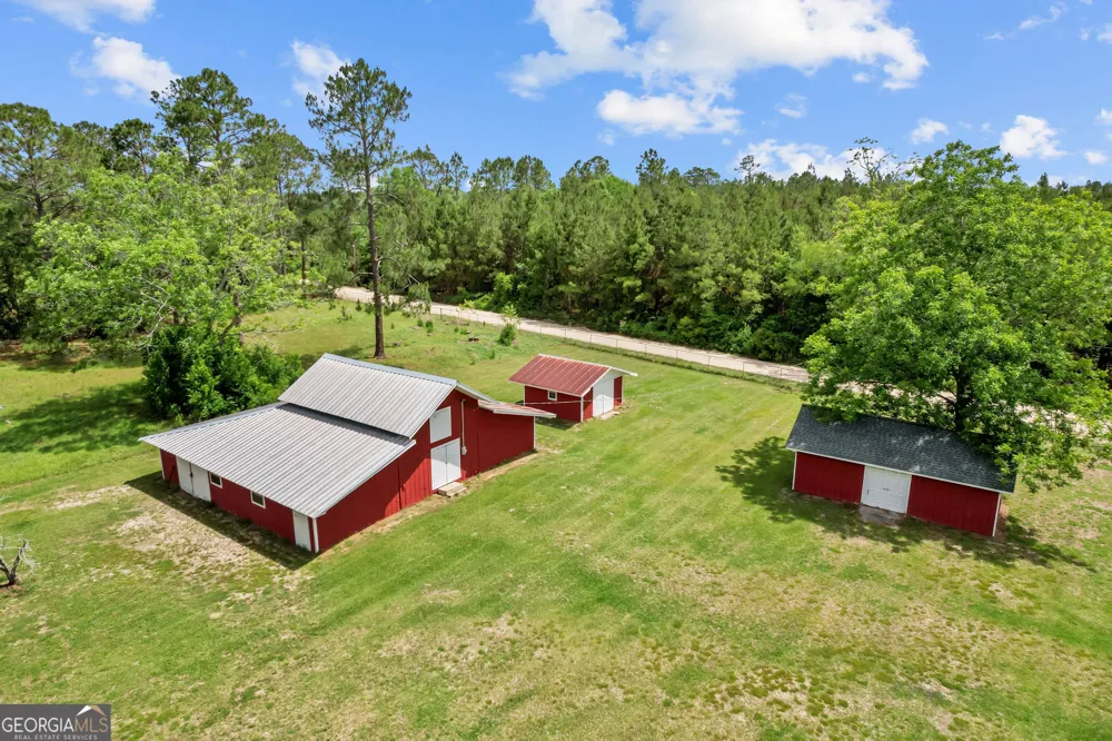 136 Panda PL Alma, GA 31510