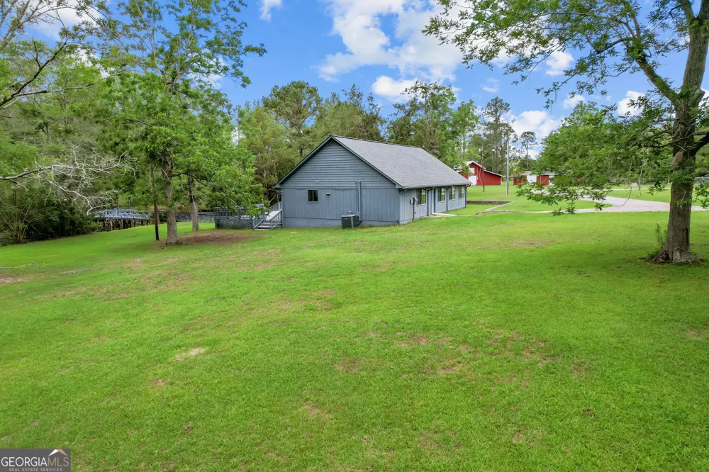 136 Panda PL Alma, GA 31510