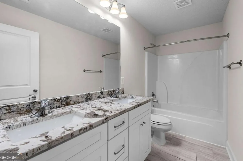 338 Lana Lane LaGrange, GA 30241