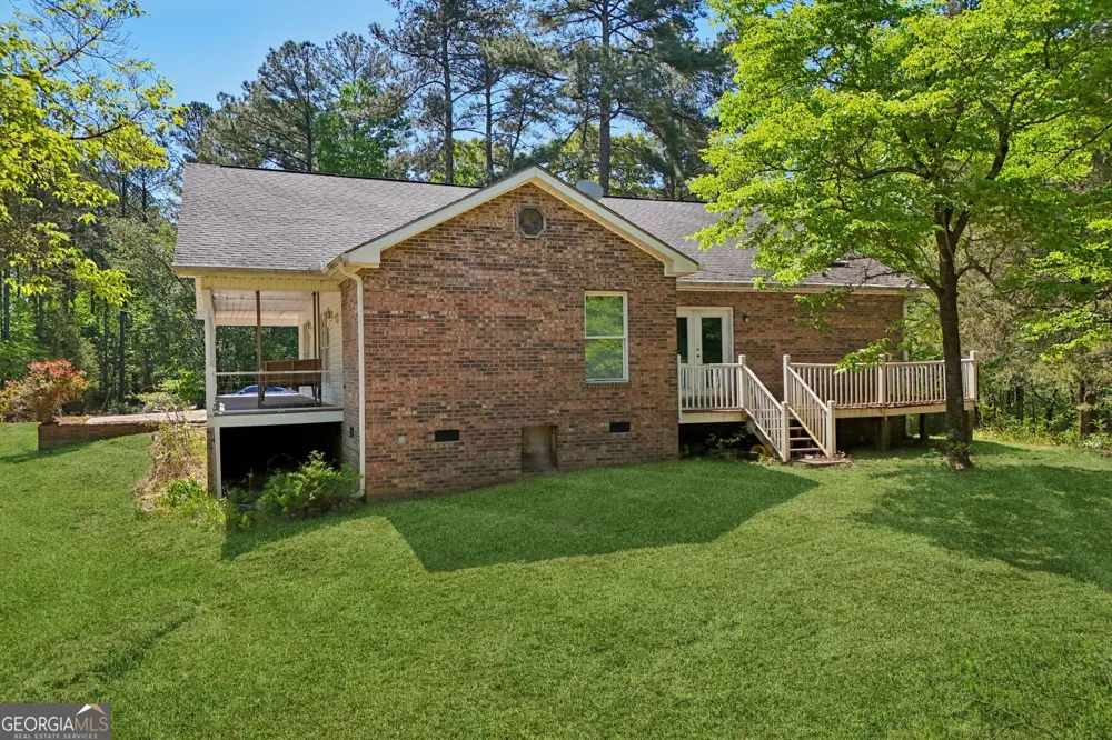 5154 Us Highway 27 Franklin, GA 30217