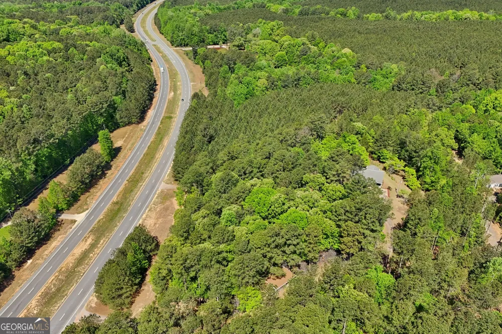 5154 Us Highway 27 Franklin, GA 30217