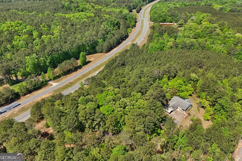 5154 Us Highway 27 Franklin, GA 30217