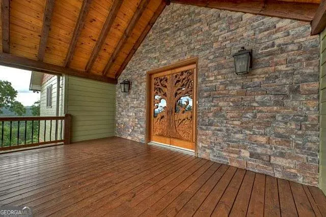 384 Dean RD Mineral Bluff, GA 30559
