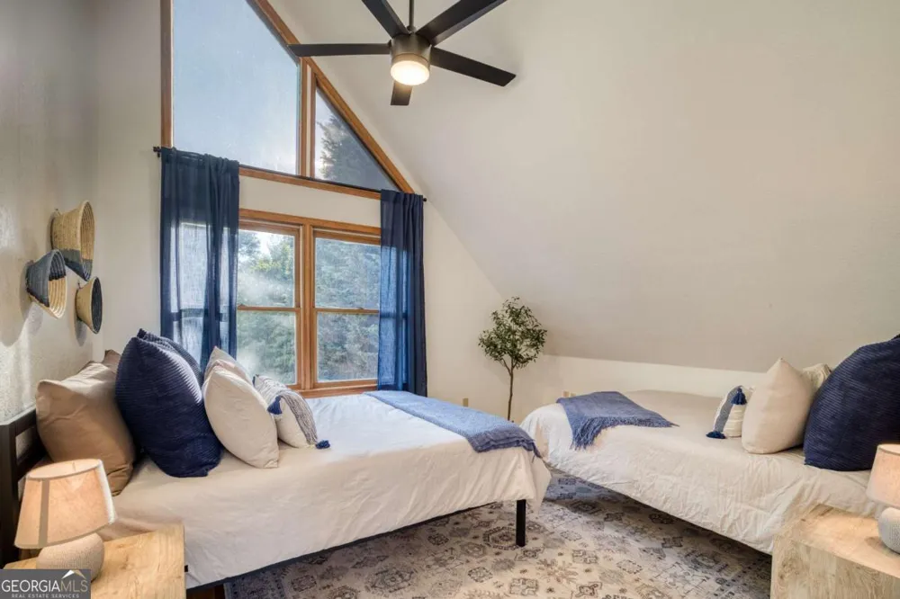 48 Lookout DR Blue Ridge, GA 30513