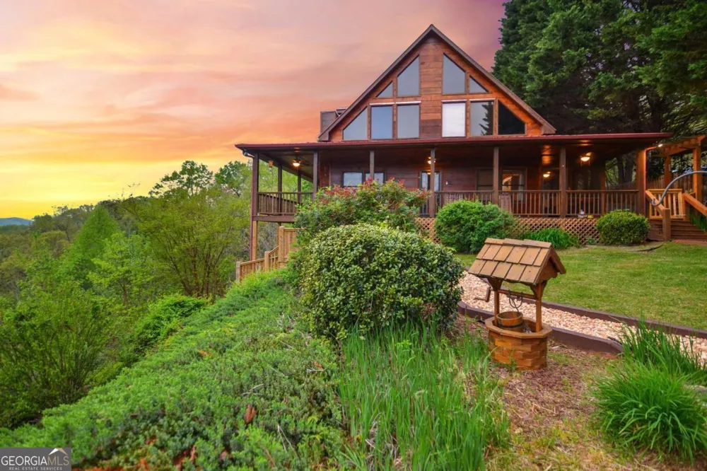 48 Lookout DR Blue Ridge, GA 30513