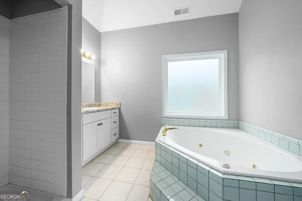 4030 Weelaunee RD Ellenwood, GA 30294