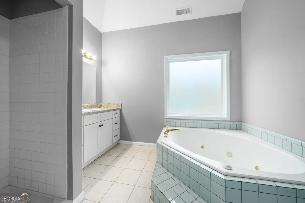 4030 Weelaunee RD Ellenwood, GA 30294