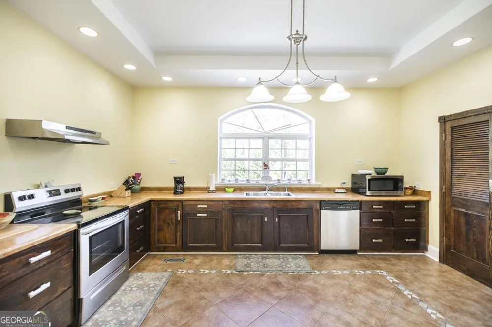 344 Evans Mill CIR Roberta, GA 31078