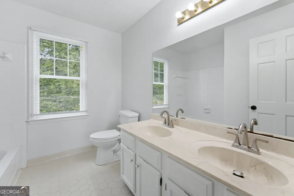 4288 Millhouse LN Peachtree Corners, GA 30092