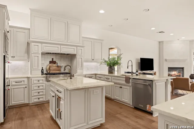 3613 RANCH VIEW CT Kerrville, TX 78028