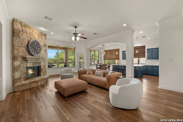 7815 HERMOSA HL San Antonio, TX 78256
