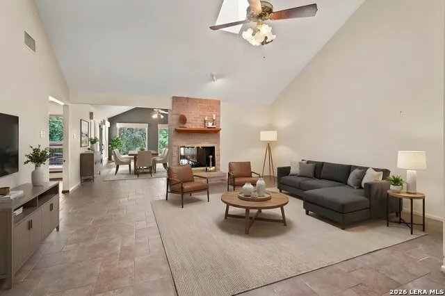 2306 Park Creek San Antonio, TX 78259