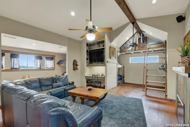 381 MEXICAN HAT DR Spring Branch, TX 78070