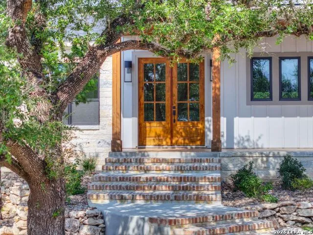 381 MEXICAN HAT DR Spring Branch, TX 78070