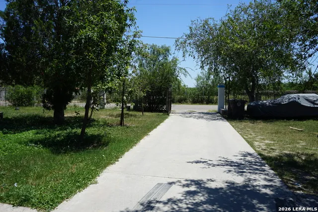 2593 EIDSON RD Eagle Pass, TX 78852