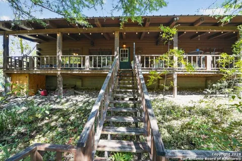 648 BLUFFCREEK RD