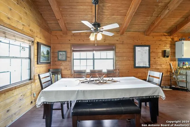 648 BLUFFCREEK RD Leakey, TX 78873