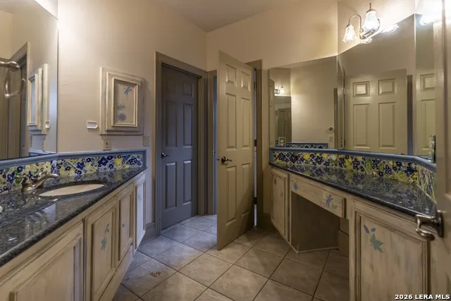 5261 W Ammann Rd Bulverde, TX 78163