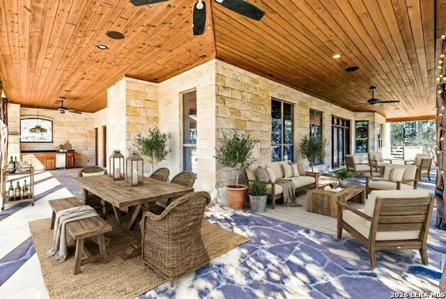 5261 W Ammann Rd Bulverde, TX 78163