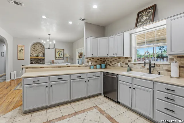 1092 Fm 337 Medina, TX 78055