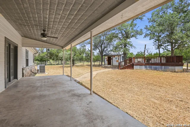 1092 Fm 337 Medina, TX 78055