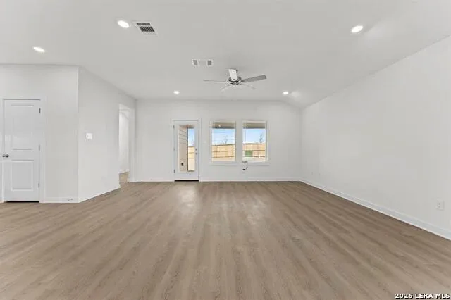 118 Falling Star San Marcos, TX 78666