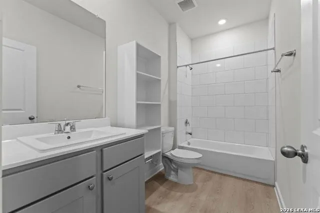 118 Falling Star San Marcos, TX 78666