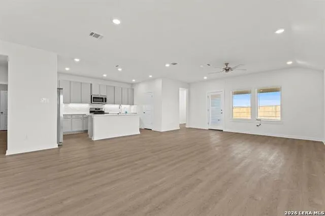 118 Falling Star San Marcos, TX 78666