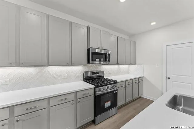 118 Falling Star San Marcos, TX 78666