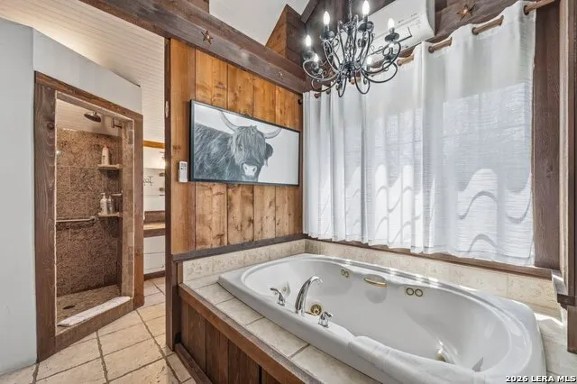 420 W AUSTIN ST Fredericksburg, TX 78624