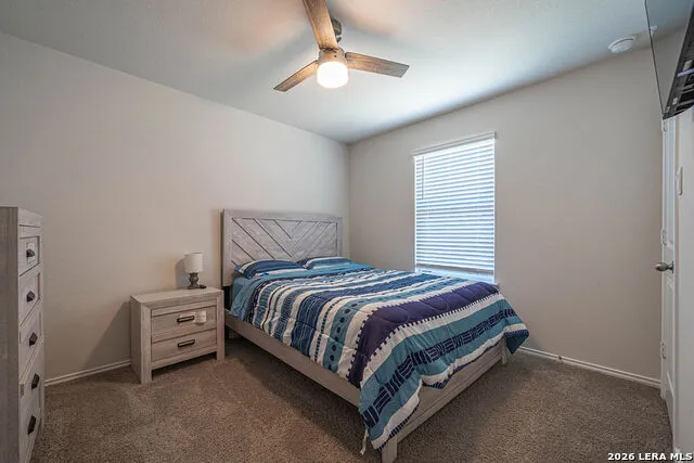 105 CHIPPING ALLEY Floresville, TX 78114