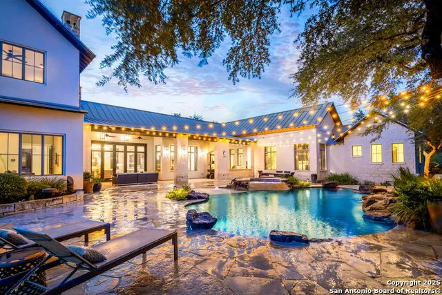 1945 Hoffmann New Braunfels, TX 78132