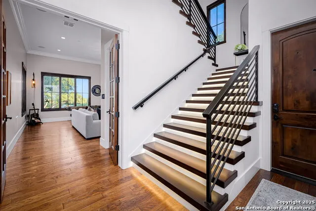 1945 Hoffmann New Braunfels, TX 78132