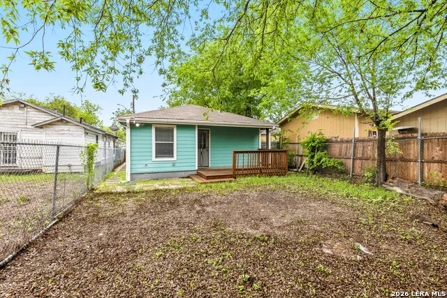 105 El Fledo San Antonio, TX 78210