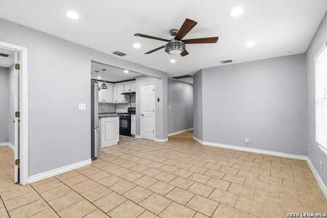 105 El Fledo San Antonio, TX 78210