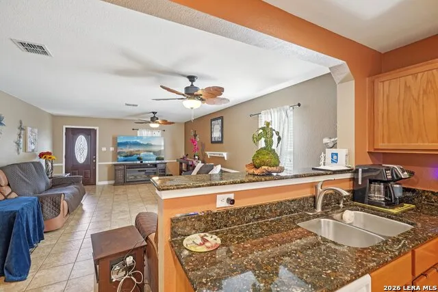 7835 Saddle Run Selma, TX 78154