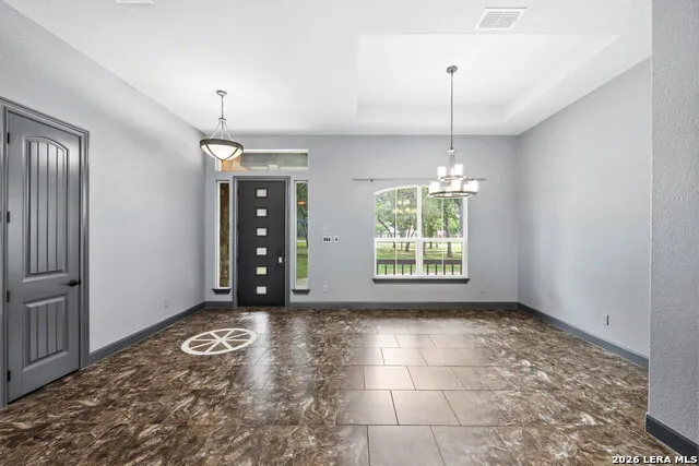 156 WOODLANDS DR La Vernia, TX 78121