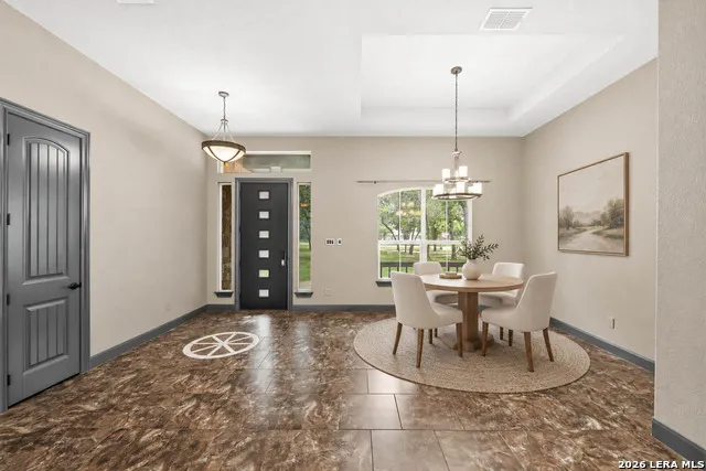 156 WOODLANDS DR La Vernia, TX 78121