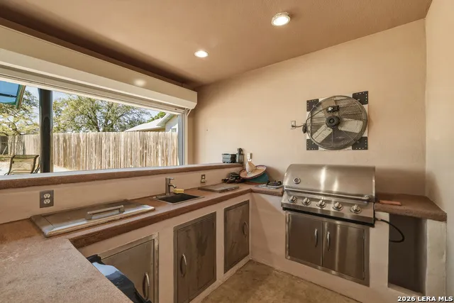 6730 E Loop 1604 S Adkins, TX 78101