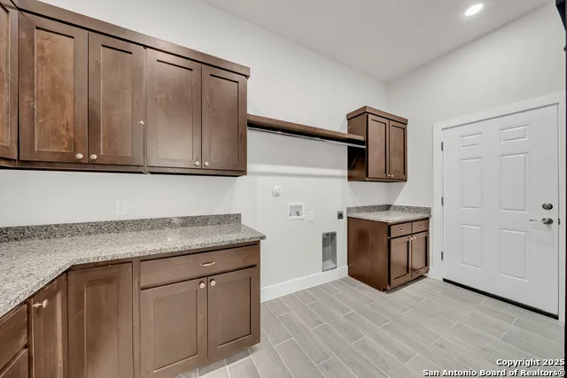 1585 PR 2771 Mico, TX 78056