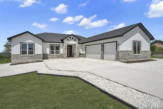 1585 PR 2771 Mico, TX 78056