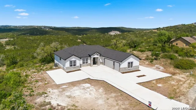 1585 PR 2771 Mico, TX 78056