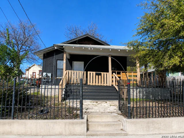 139 PAUL ST San Antonio, TX 78203