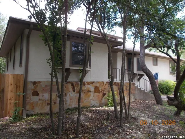 1247 Abbotsbury Universal City, TX 78148