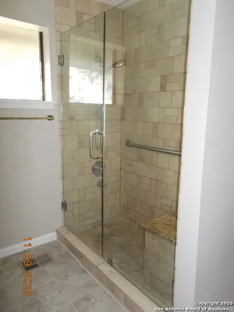 1247 Abbotsbury Universal City, TX 78148