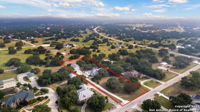 1133 Horseshoe Falls Bandera, TX 78003