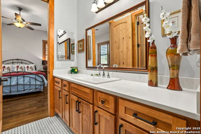 1133 Horseshoe Falls Bandera, TX 78003