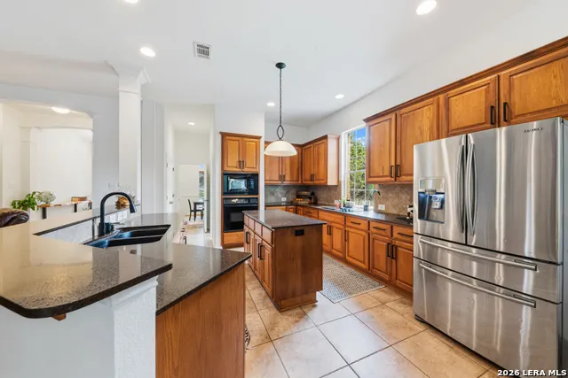 142 Carriage Ct Bastrop, TX 78602