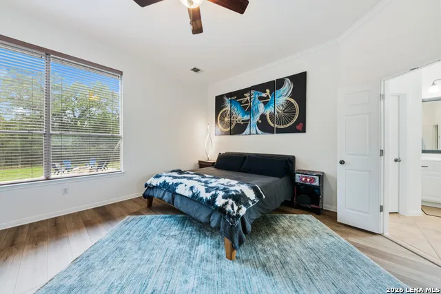 142 Carriage Ct Bastrop, TX 78602